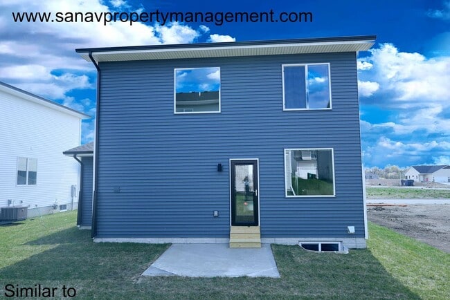 Building Photo - Bright 3-Bed / 2.5-Bath Home in Norwalk (1...