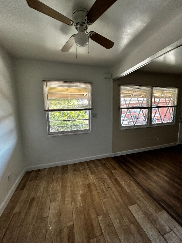 Building Photo - 720 N Marengo Ave