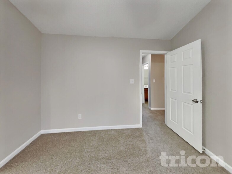 Building Photo - 76 Wild Oaks Ct