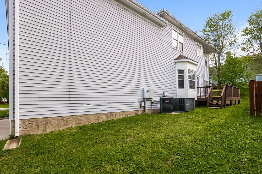 Building Photo - 1472 Aaronwood Dr