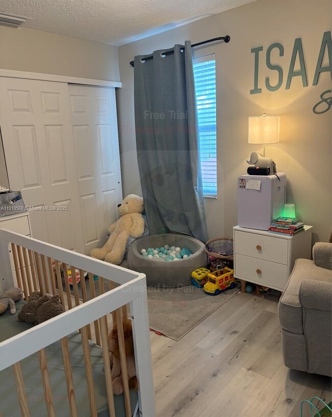 Building Photo - 6377 NW 39th Ct