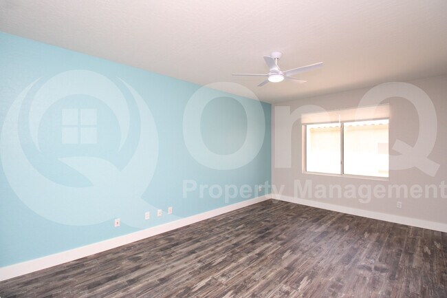 Building Photo - 1916 W Pinon Ct