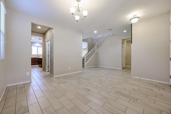 Building Photo - 12226 W Locust Ln