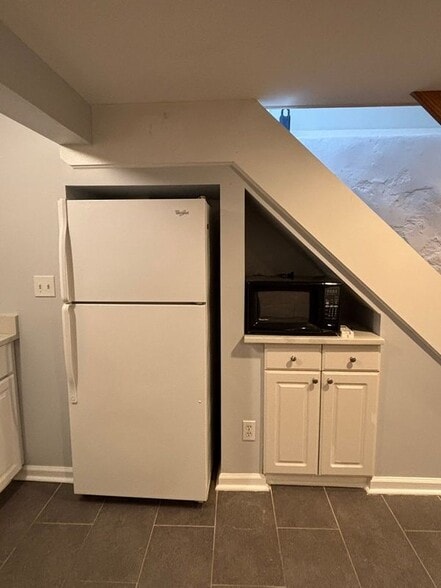 Building Photo - 625 Cleveland Ave