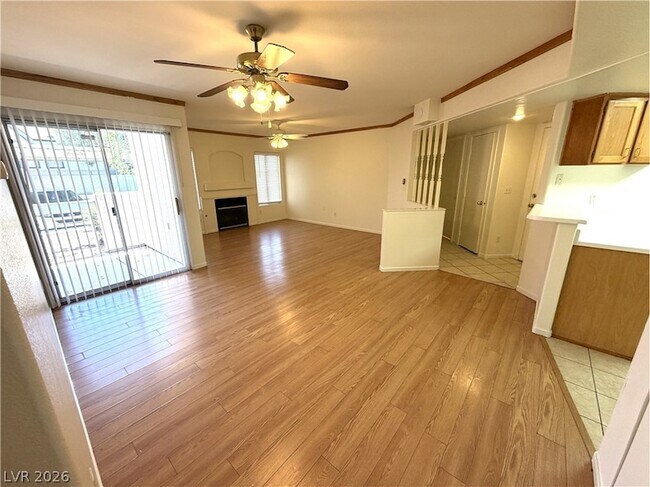 Building Photo - 4555 E Sahara Ave
