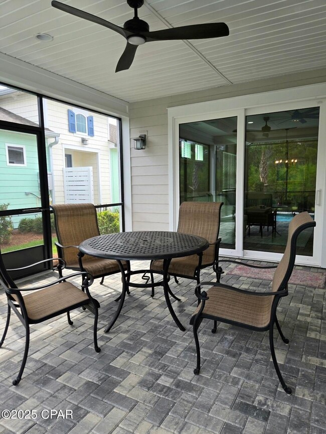 Building Photo - 8645 Weekend Dr