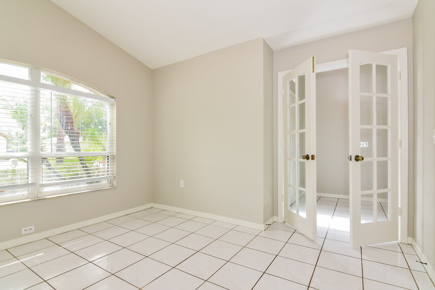 Building Photo - 1634 Audubon Trail