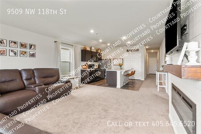 Building Photo - 9509 NW 118th St