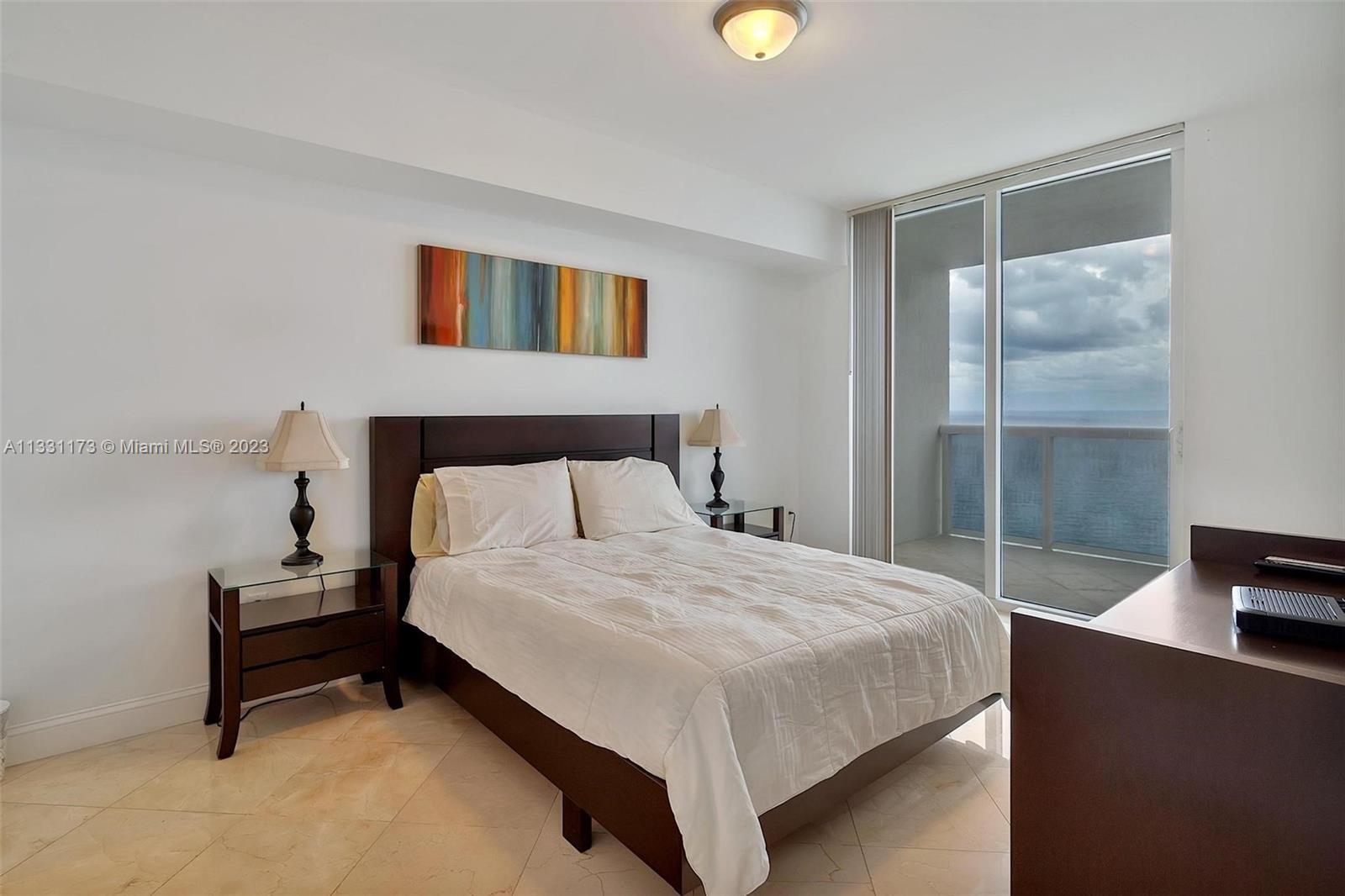 Building Photo - 1850 S Ocean Dr