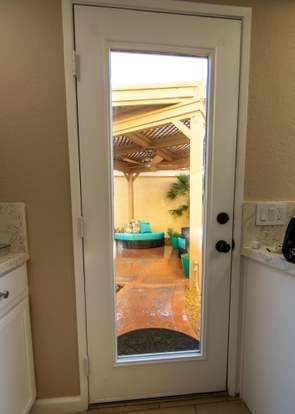 Building Photo - 424 Tava Ln