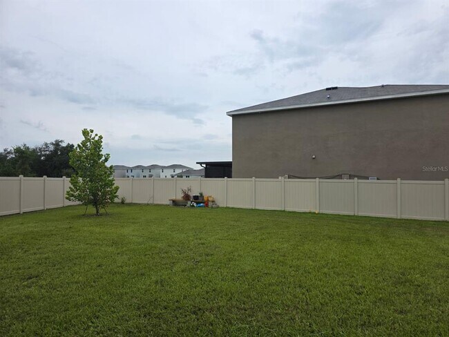 Building Photo - 35518 Lockman Wy