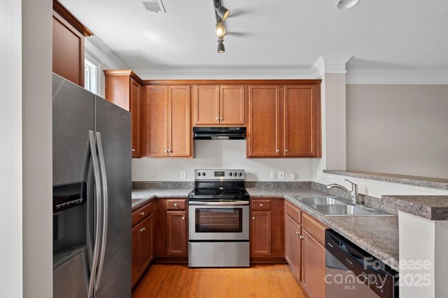 Building Photo - 9724 Longstone Ln
