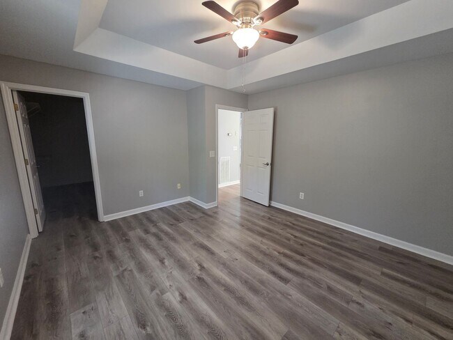 Building Photo - Charming 3-Bedroom Home Near the Interstate