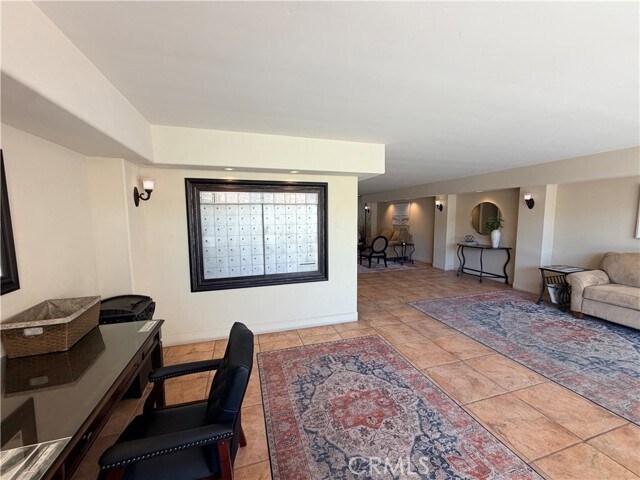 Building Photo - 405 Avenida Granada