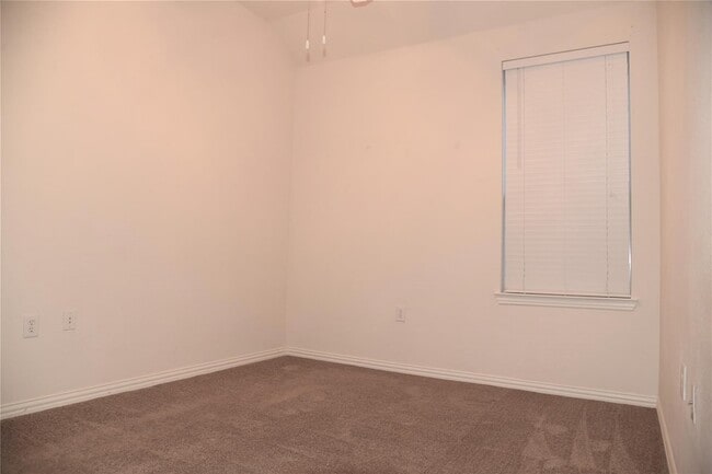 Building Photo - 1380 Sagebrook Dr