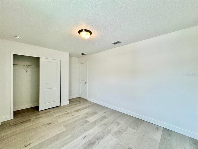 Building Photo - 38851 Opal Willow Ln