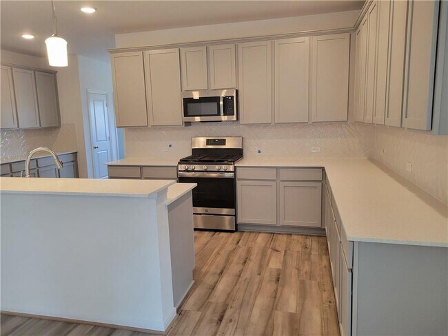 Building Photo - 244 Crystal Brook Dr