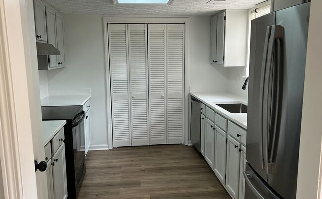 Building Photo - 116 Long Leaf