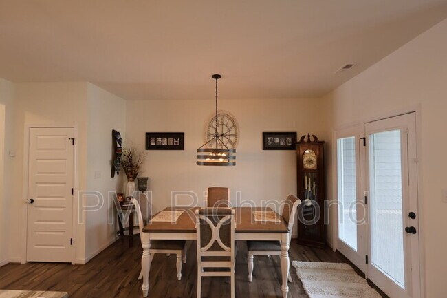 Building Photo - 12312 Wescott Dr