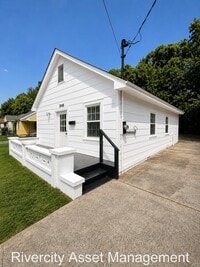 Building Photo - 2146 Hunter Ave