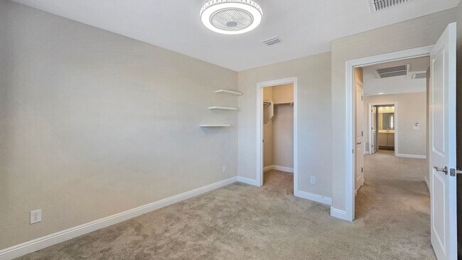 Building Photo - Private Pool in excellent newer neighborhood!