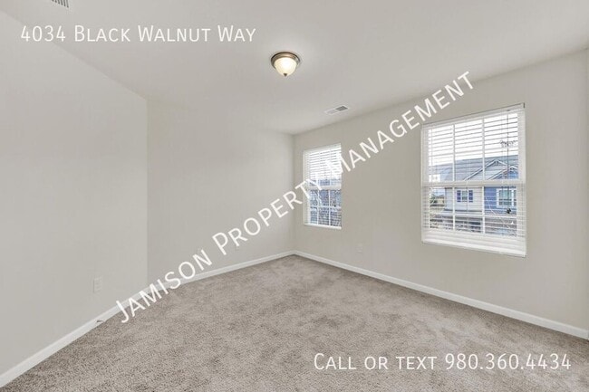 Building Photo - 4034 Black Walnut Wy