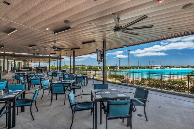Building Photo - 2502 Ocean Key Dr
