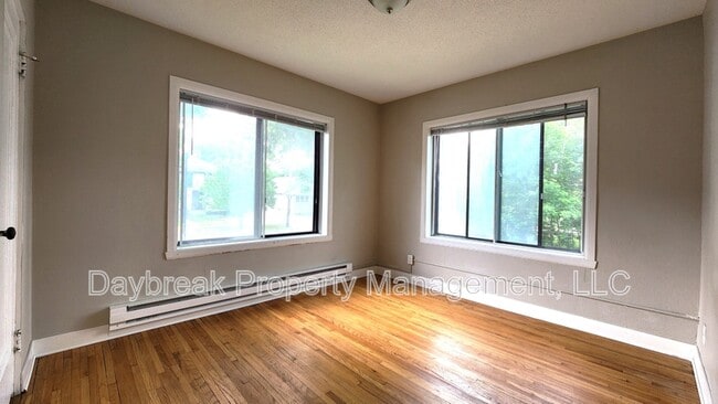 Building Photo - 1258 10th St N