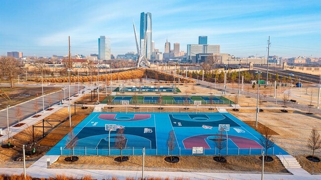 Building Photo - 966 Hangar Dr