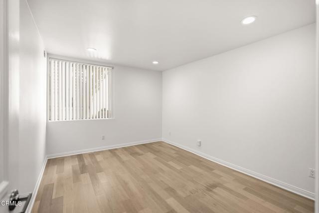 Building Photo - 1215 N Olive Dr