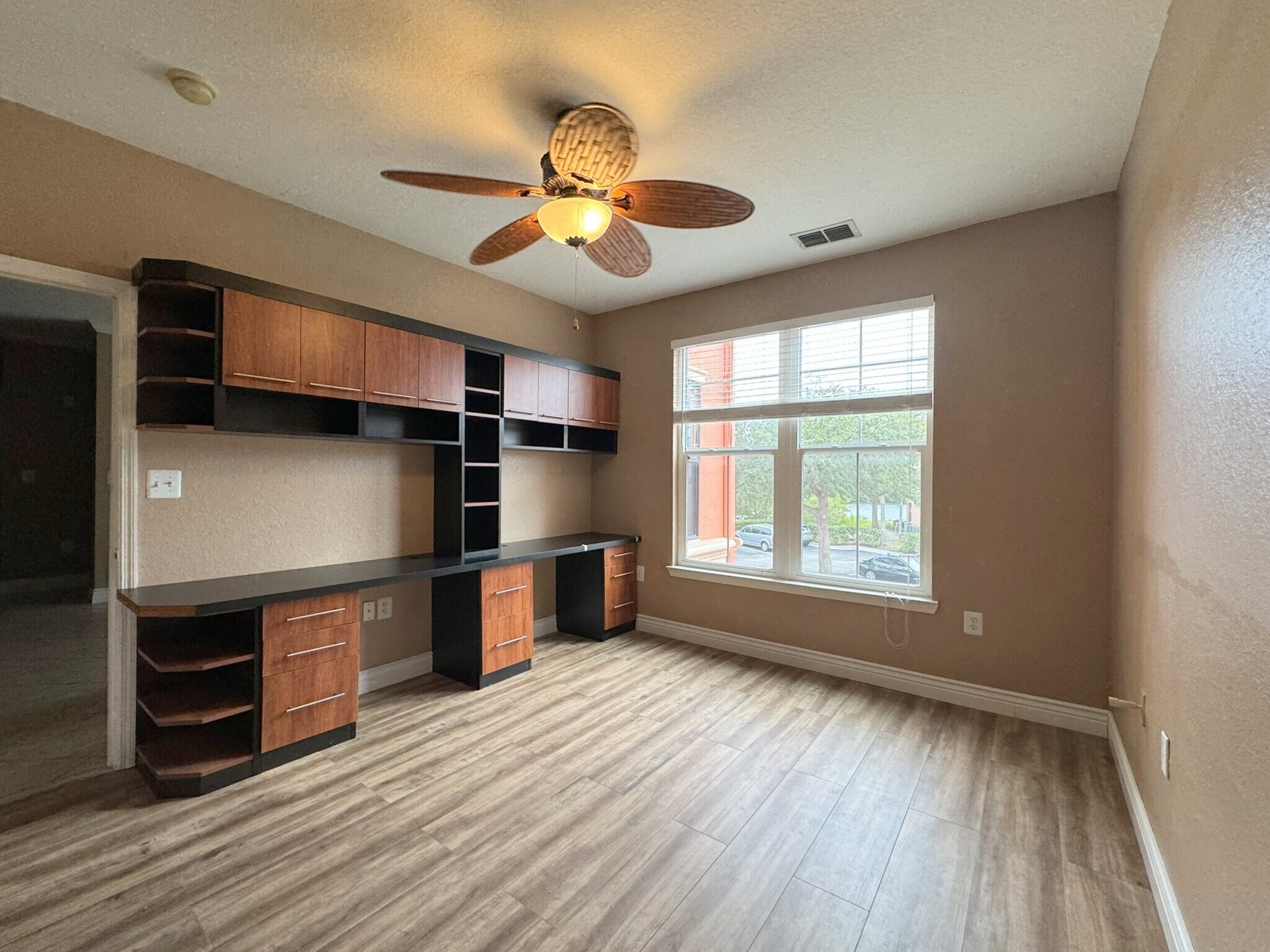 Building Photo - 2732 Via Murano #523
