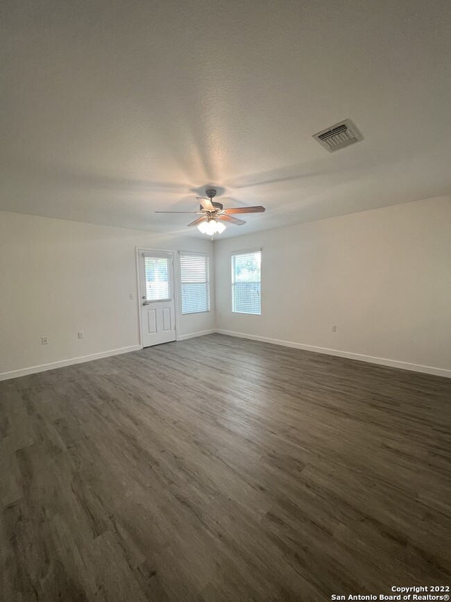 Building Photo - 9116 China Rose Dr