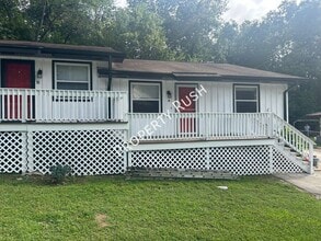 Building Photo - 3210 Joselin Ln