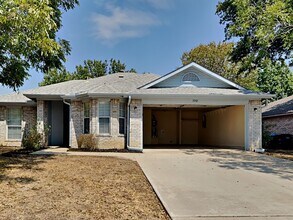 Building Photo - Newly Renovated 3-Bed, 2-Bath Home in Southwest Fort Worth – Modern Upgrades & Spacious Backyard!