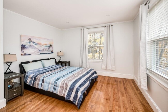 Building Photo - 815 Central Ave