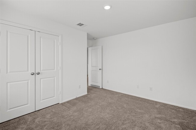 Building Photo - 19010 Sonora Chase Dr