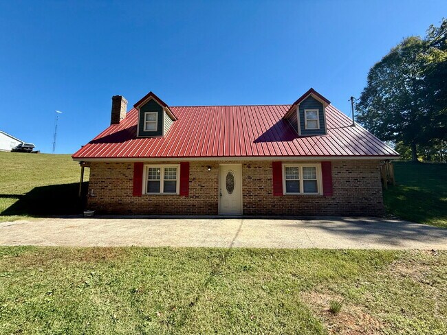 Building Photo - 3851 Dailey Rd