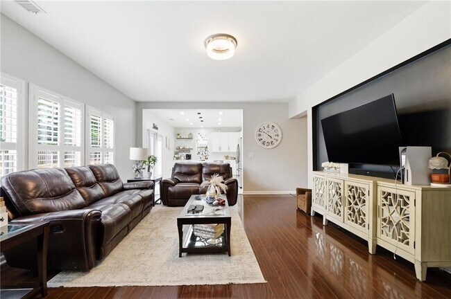 Building Photo - 2731 Amalfi Way NW