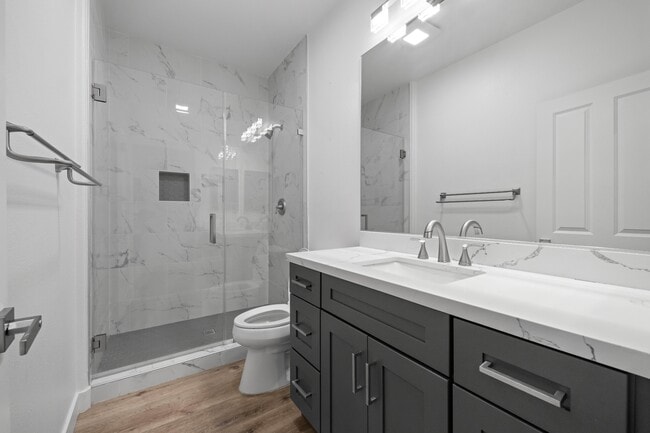 Building Photo - 9204 S Nobel Way