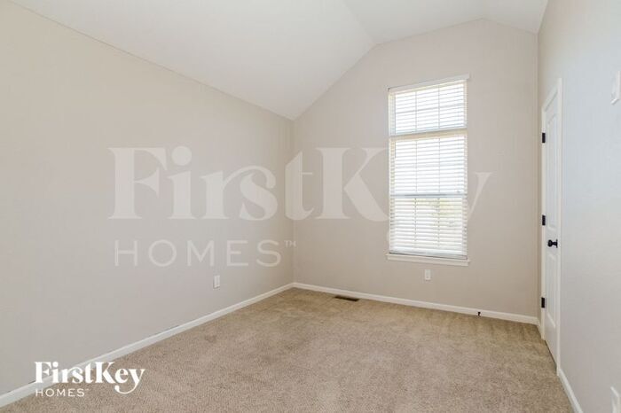 Building Photo - 10511 Augusta Dr