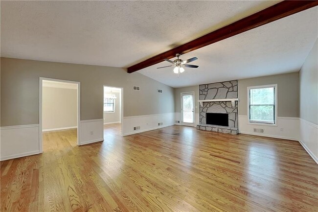 Building Photo - 1630 Rex Dr