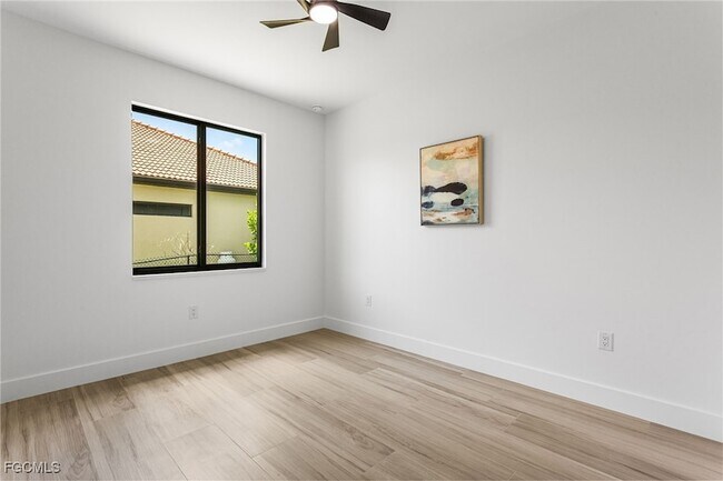 Building Photo - 2702 Old Burnt Store Rd N