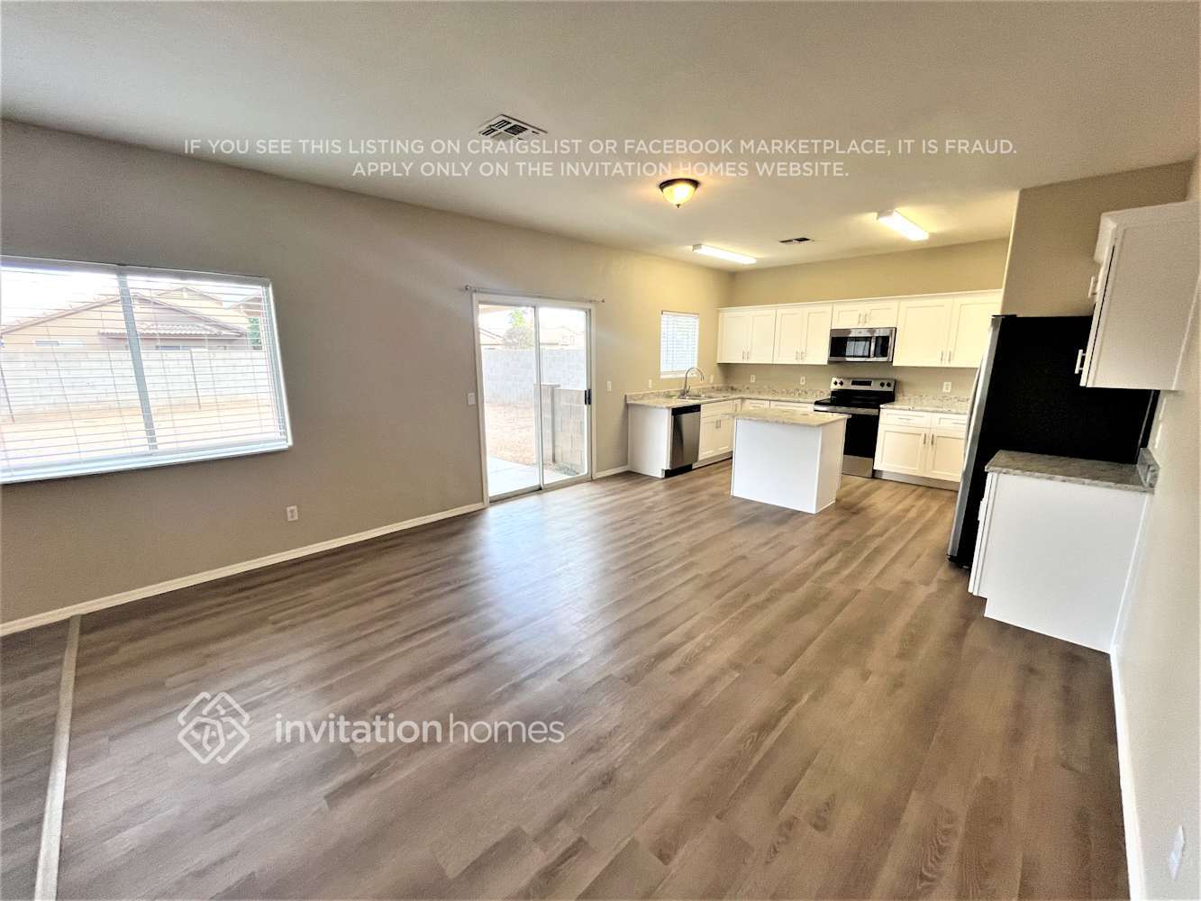 Building Photo - 14451 N 132nd Dr