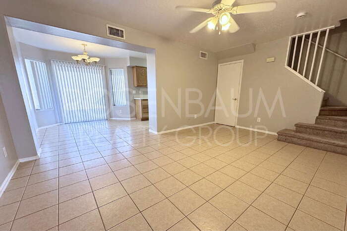 Building Photo - 15547 S Moon Valley Rd