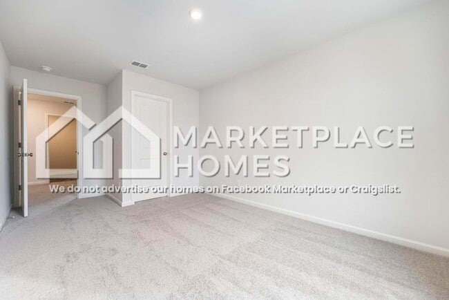 Building Photo - 198 Price Ml Trl