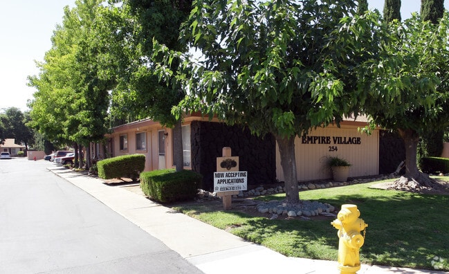 Building Photo - Empire Village