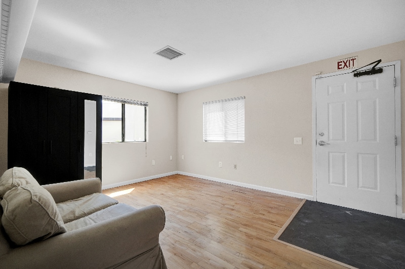 Building Photo - 1092 Calcot Pl