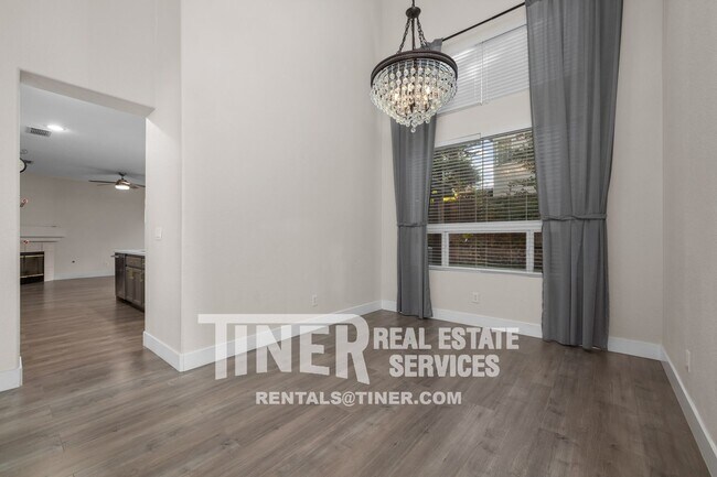 Building Photo - 3205 Corniche Ln