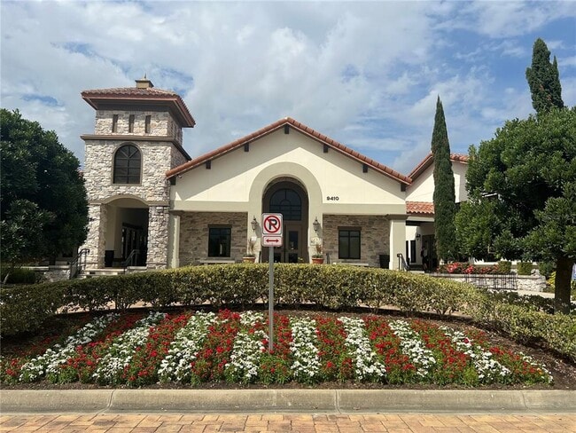 Building Photo - 9743 Amber Chestnut Wy