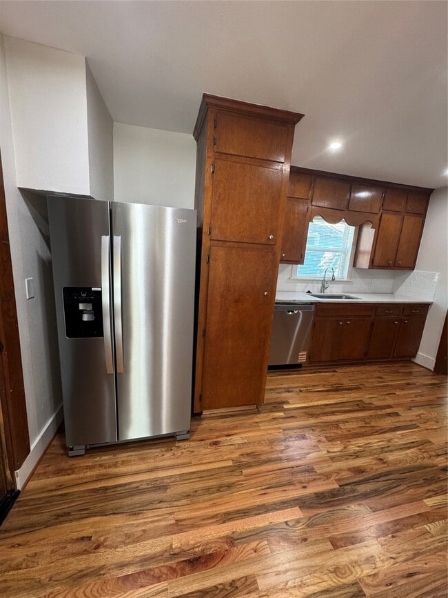 Building Photo - 2713 Cochran St